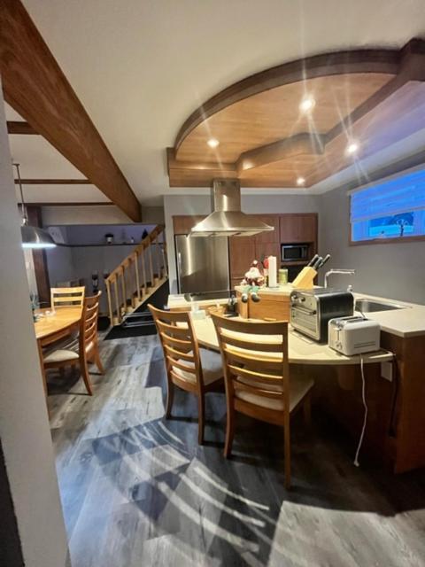 Appartement Mont Edouard, Hebergement Paisible A La Montagne LʼAnse-Saint-Jean Extérieur photo